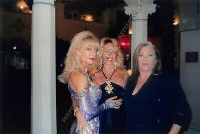 Nina Hartley Candid Original 4x6 Color Photo 1997 French Convention Hot d'Or 7ig