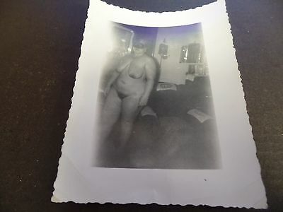 Amateur 1940s Original B&W 18+ Erotic Nude BBW Woman Standing Mask Hairy Pussy