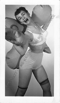Adult B&W Photo 1940s/50s 2.5x4 Beautiful Brunette Seductive in Lingerie 122MH