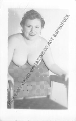 Adult Vintage B&W Photo 2.5x4 Sexy Chubby Lesbian Undressing Strip Tease 190HR