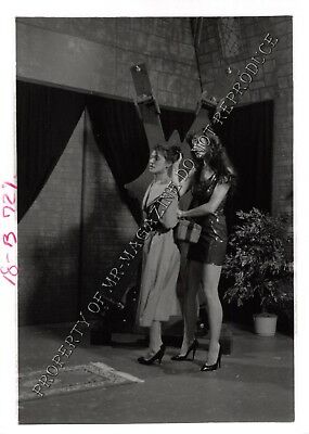 Adult Vintage B&W Photo 5x7 HOM Bondage Sexy Lesbian Bound & Dominated 154HZ