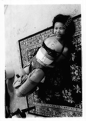 Adult 1990s B&W Photo 5x7 Bondage Beautiful Asian Woman Bound on Floor 122NF