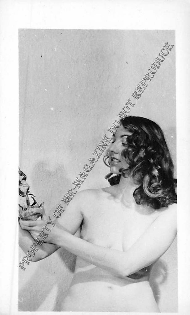 Adult B&W Photo Vintage 2.5x4" Sexy Brunette Nude Stripping Seductive HOT 49FS