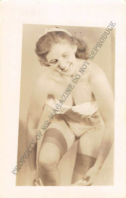 Adult B&W Photo 1940s/50s 2.5x4 Beautiful Brunette Seductively Undressing 50MH