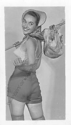 Adult B&W Photo 1940s/50s 2.5x4 Beautiful Brunette Clothed Seductive Pose 252MG