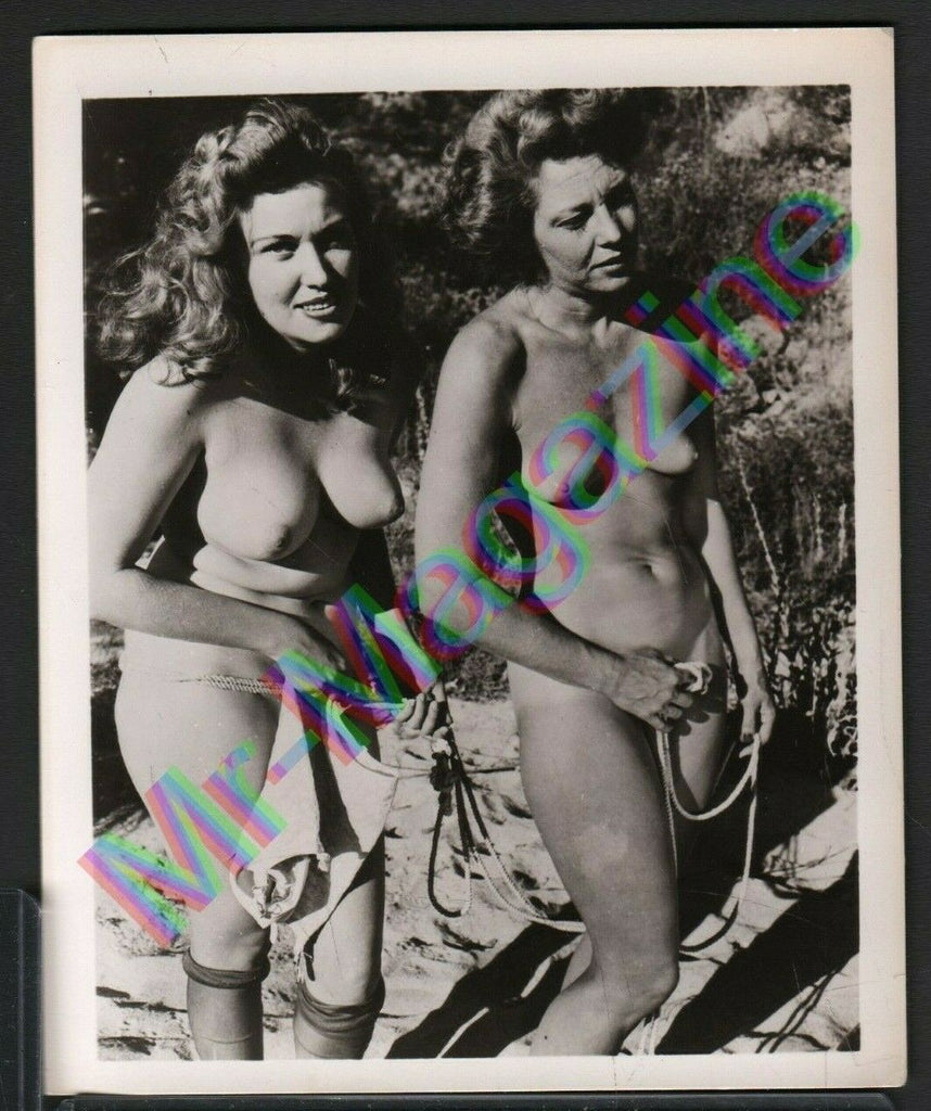 Vintage B&W Risque Pinup 4"x5" Sexy Brunettes Beautiful Cheesecake AN9