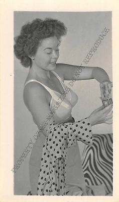 Adult B&W Photo 1940s/50s 2.5x4 Beautiful Brunette Seductive in Lingerie 133MH