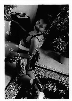 Adult 1990s B&W Photo 5x7 Bondage Beautiful Asian Woman Bound on Floor 139NF