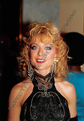 Nina Hartley Candid Original 3.5x5 Photo 1990s Sexy Outfit at a Convention 25ih