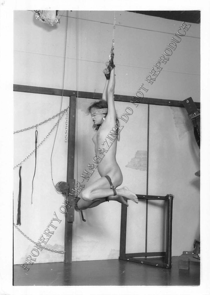 Adult Photo 1990s B&W 5x7 Bondage Oriental Asian Tied & Suspended by Hands 178DJ