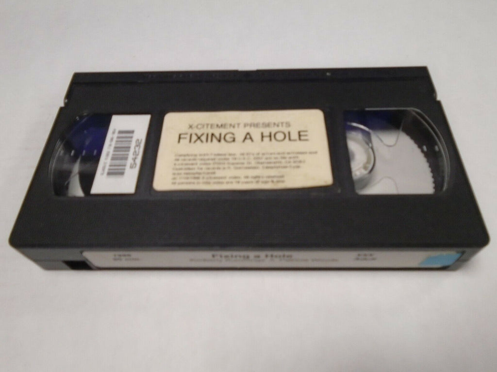 Fixing a Hole Kimberly Kummings Patricia Woods 1996 90mins Adult VHS 031419AMP