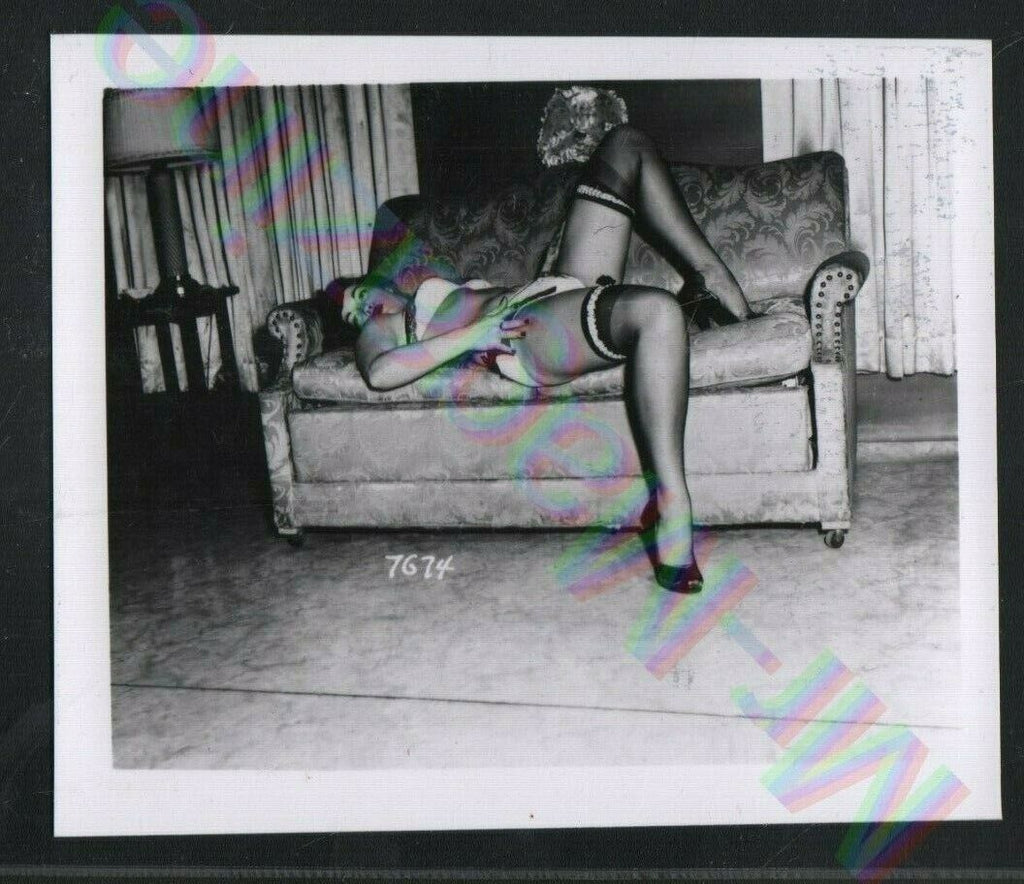 Irving Klaw B&W Risque Bettie Page Pinup 4"x5" Sexy Cheesecake AT51