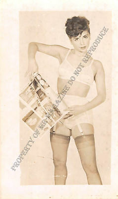 Adult B&W Photo 1940s/50s 2.5x4" Beautiful Brunette Posing in Sexy Lingerie 19MF