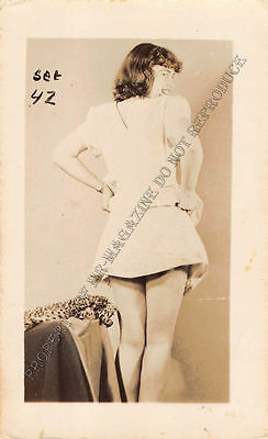 Adult B&W Photo 1940s/50s 2.5x4 Beautiful Brunette Seductively Undressing 2MH