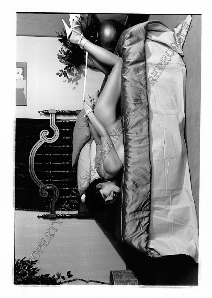 Adult Photo 1990s B&W 5x7 Bondage Asian Oriental Tied Up & Bound on Bed 194DP