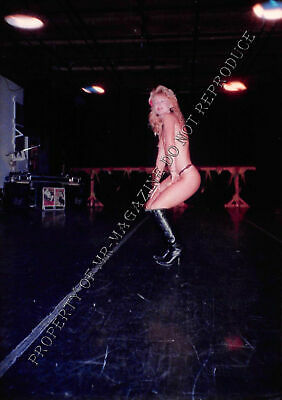 Nina Hartley Candid Original 3.5x5 Photo 1990s Stripping at a Live Show 170ih