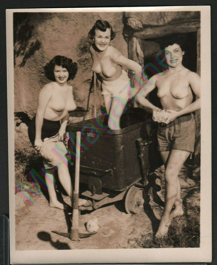 Vintage B&W Risque Pinup 4" x 5" Three Sexy Brunettes Cheesecake BI36