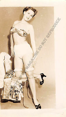 Adult B&W Photo 1940s/50s 2.5x4" Beautiful Brunette Posing in Sexy Lingerie 35MF