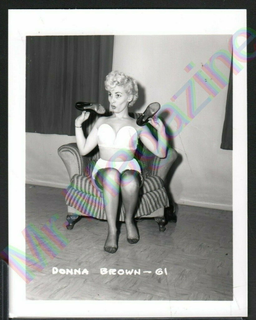 Vintage B&W Risque Pinup 4" x 5" Sexy Blonde Donna Brown Cheesecake BG29