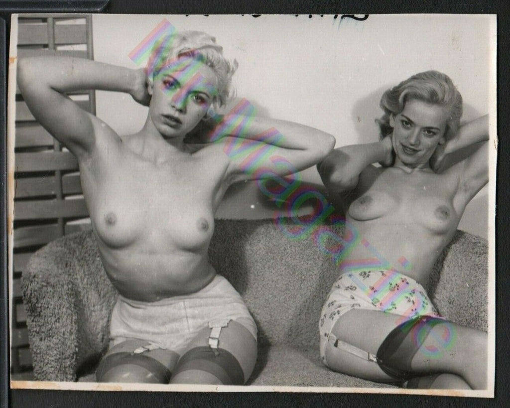 Vintage B&W Risque Pinup 3.5" x 4.5" Two Sexy Blondes Beautiful Cheesecake BI73