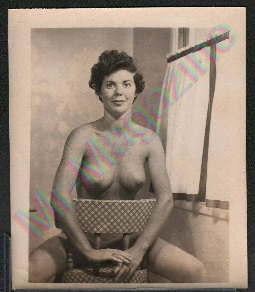 Vintage B&W Risque Pinup 4" x 5" Sexy Brunette Cheesecake BH36