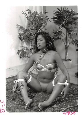 Adult Vintage B&W Photo 5x7 HOM Bondage Beautiful Asian Bound with Rope 36HY