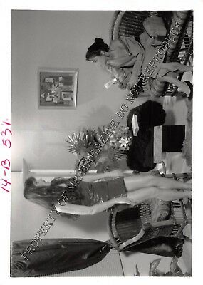 Adult Vintage B&W Photo 5x7 HOM Bondage Sexy Lesbians Bound Together 235HZ
