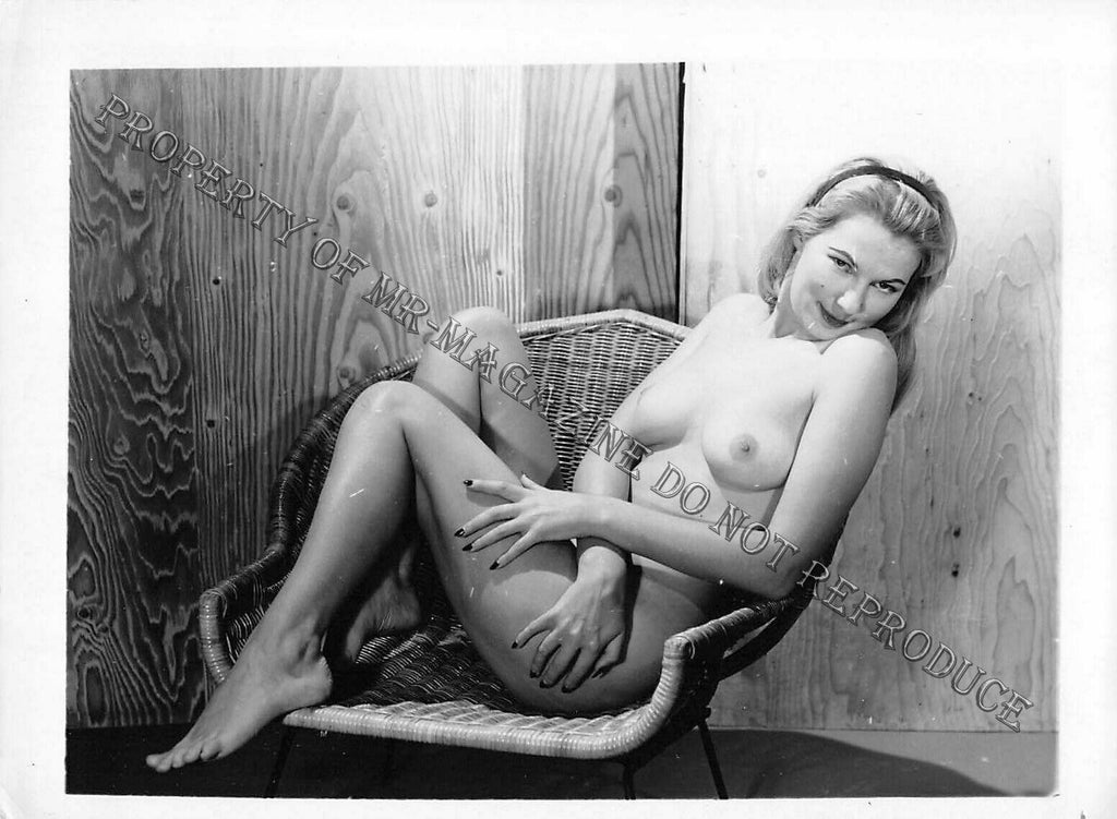 Adult Vintage 1950s B&W Photo 4x5 Beautiful Blonde Nude Sexy Nice Body 263FE