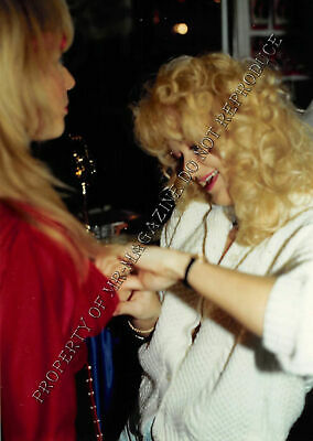 Nina Hartley Candid Original 3.5x5 Photo 1990s Sexy Outfit at a Convention 101ih