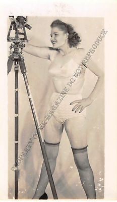 Adult B&W Photo 1940s/50s 2.5x4 Beautiful Brunette Seductive in Lingerie 136MH
