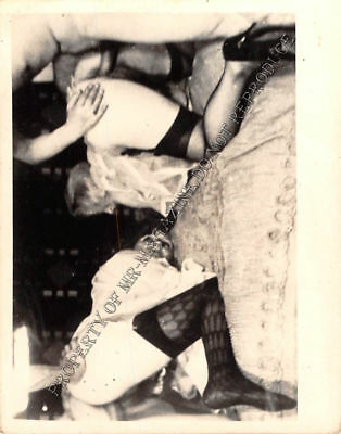Adult Vintage B&W Photo 3.5x3 Group Sex 2 Men Fucking 2 Women 149HV