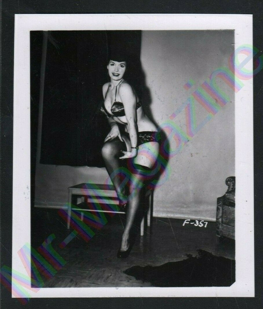 Irving Klaw B&W Risque Bettie Page Pinup 4"x5" Sexy Cheesecake AT33