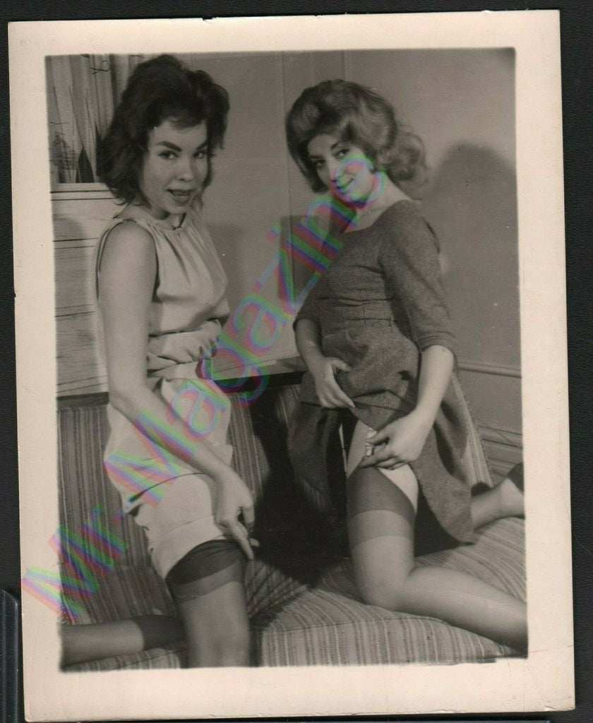 Vintage B&W Risque Pinup 4" x 5" Two Sexy Brunettes Cheesecake BC89