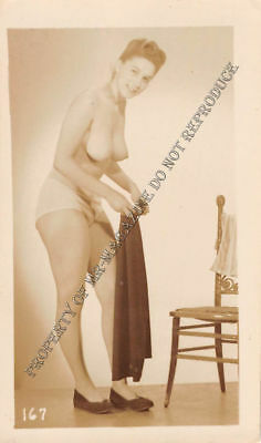 Adult Vintage B&W Photo 2.5x4 Sexy Pin Up Lesbians Undressing Strip Tease 83HR
