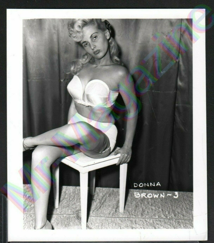 Vintage B&W Risque Pinup 4" x 5" Sexy Blonde Donna Brown Cheesecake BG58