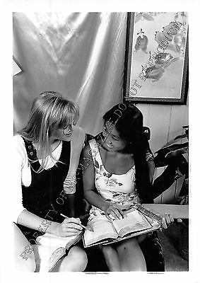 Adult Photo 1990s B&W 5x7 Lesbian Asian & Blonde Studying & Flirting3 93BQ