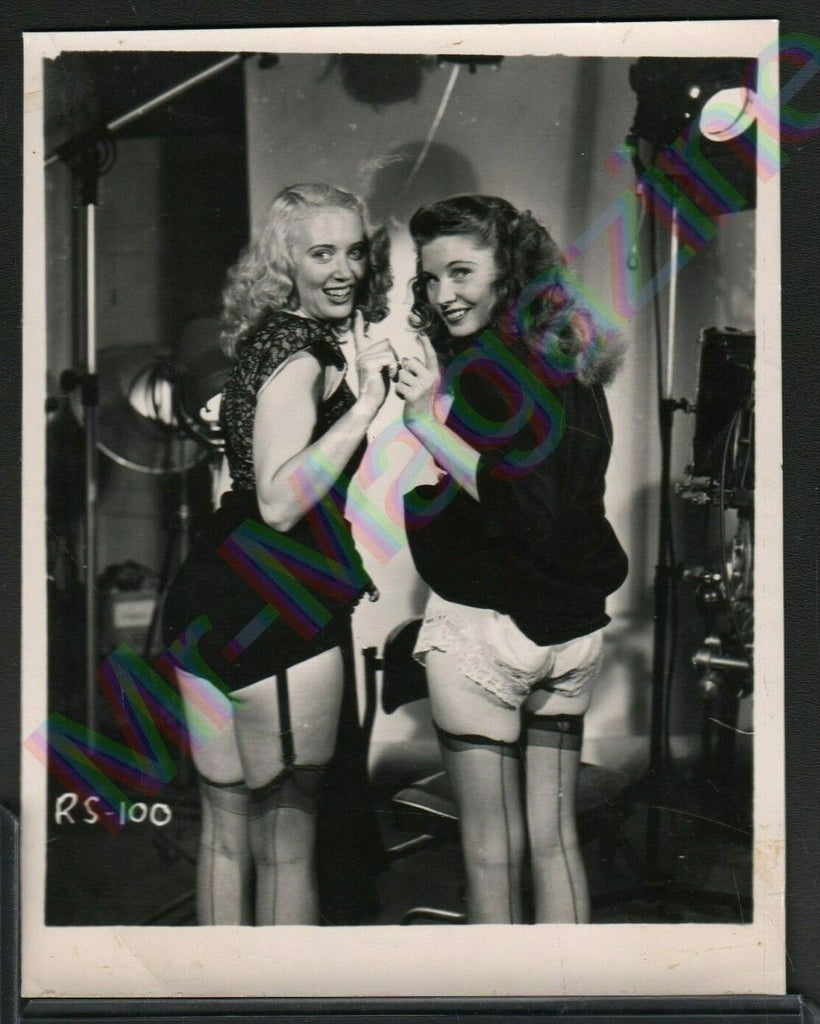 Vintage B&W Risque Pinup 3.5" x 4.5" Sexy Blonde and Brunette Cheesecake AY27