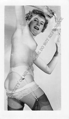 Adult B&W Photo 1940s/50s 2.5x4 Beautiful Blonde Seductively Undressing 243MH
