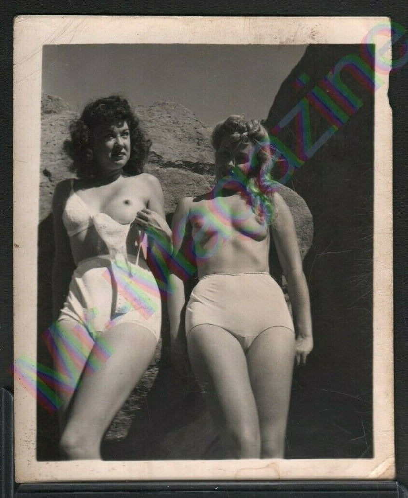 Vintage B&W Risque Pinup 4" x 5" Sexy Blonde and Brunettes Cheesecake AU21