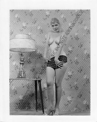Adult Vintage B&W Photo 4x5 Beautiful Blonde Strip Tease Seductive Sexy 119HP