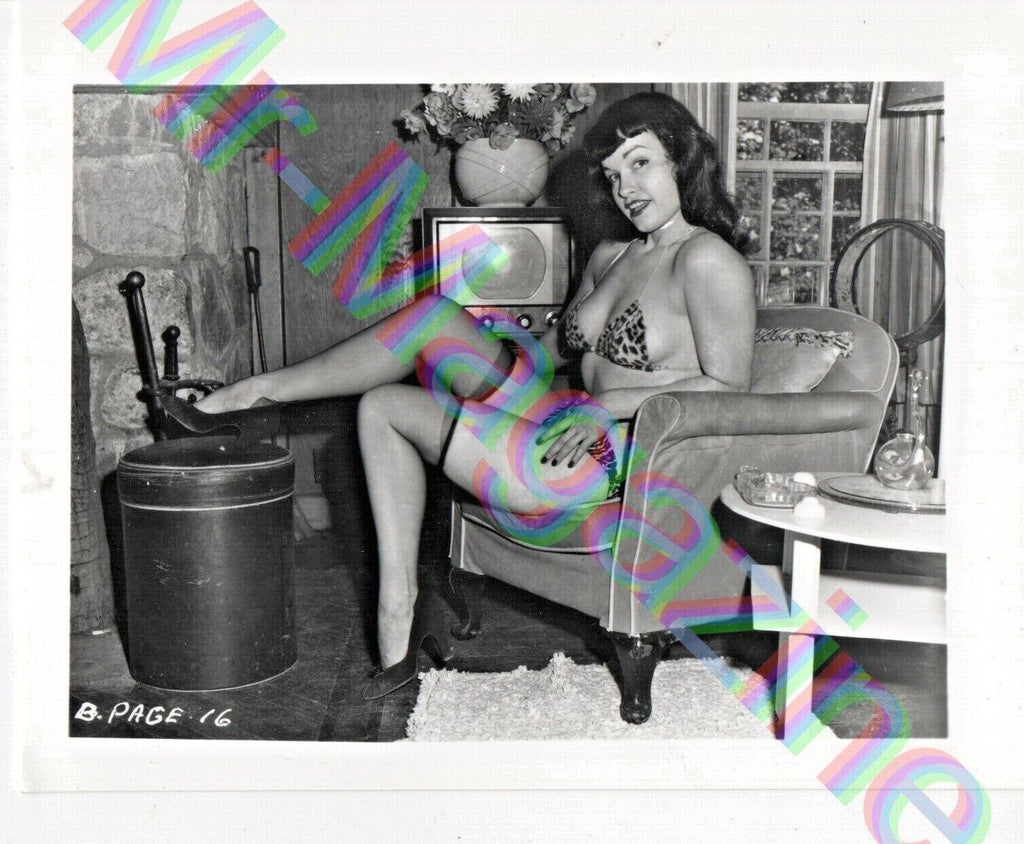 Vintage B&W Risque Pinup 4"x5" Sexy Bettie Page Cheesecake BL3