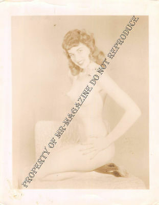 Adult Vintage B&W Photo 4x5 Beautiful Brunette Posing Nude Seductive Sexy 116HP