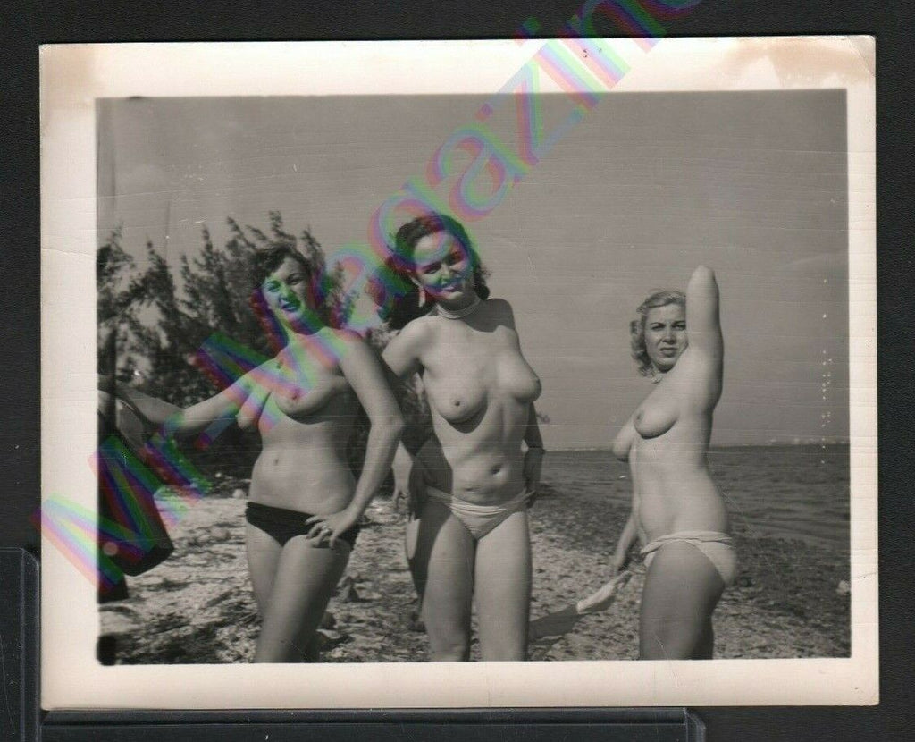 Vintage B&W Risque Pinup 4" x 5" Sexy Blonde and Brunettes Cheesecake AU49