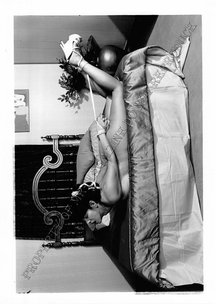 Adult Photo 1990s B&W 5x7 Bondage Asian Oriental Tied Up & Bound on Bed 195DP