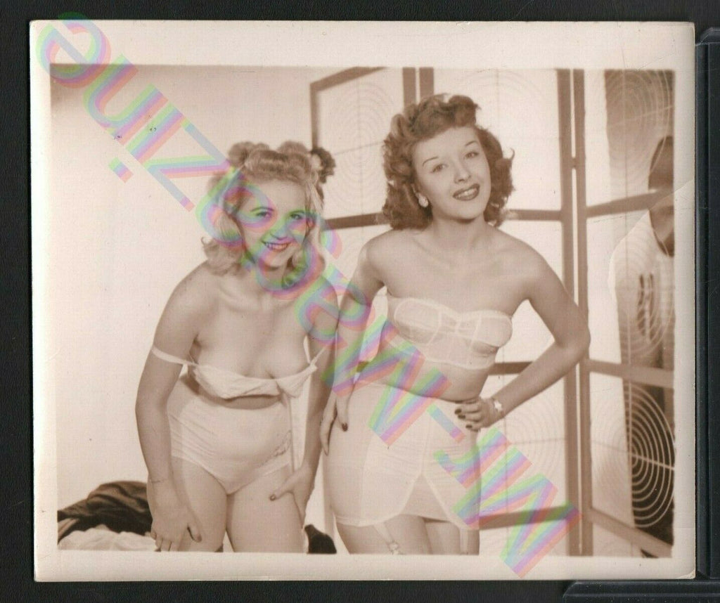 Vintage B&W Risque Pinup 4" x 5" Sexy Blonde and Brunette Cheesecake AY56