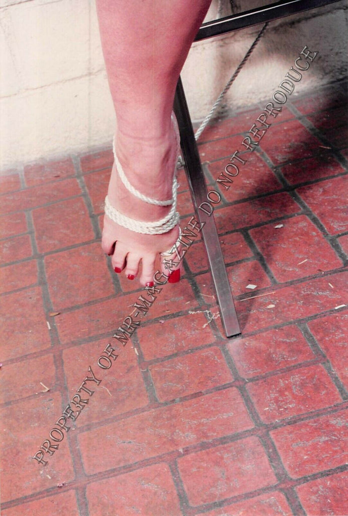 Adult Vintage 1990s Photo 4x6 Bondage Sexy Close Up Foot Fetish Tied Up 11FM