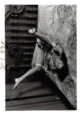 Adult Photo 1990s B&W 5x7 Bondage Queen Ashley Renee Bound & Dominated 82WE