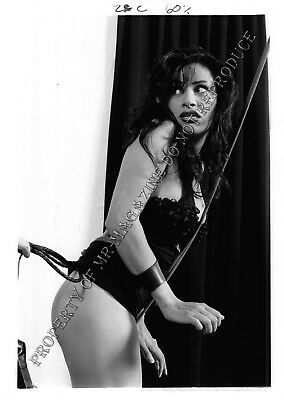 Adult Vintage B&W Photo 5x7 HOM Bondage Sexy Brunette Bound & Dominated 29ia