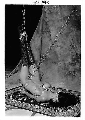 Adult 1990s B&W Photo 5x7 Bondage MILF Ashley Renee Chained Bound on Floor 25NE