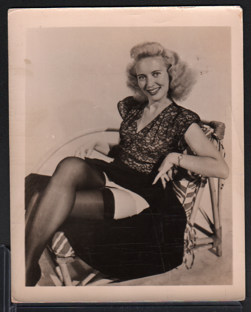 1950s Pinup B&W Risque Photo 4"x5" Sexy Woman Posing Cheesecake AB107